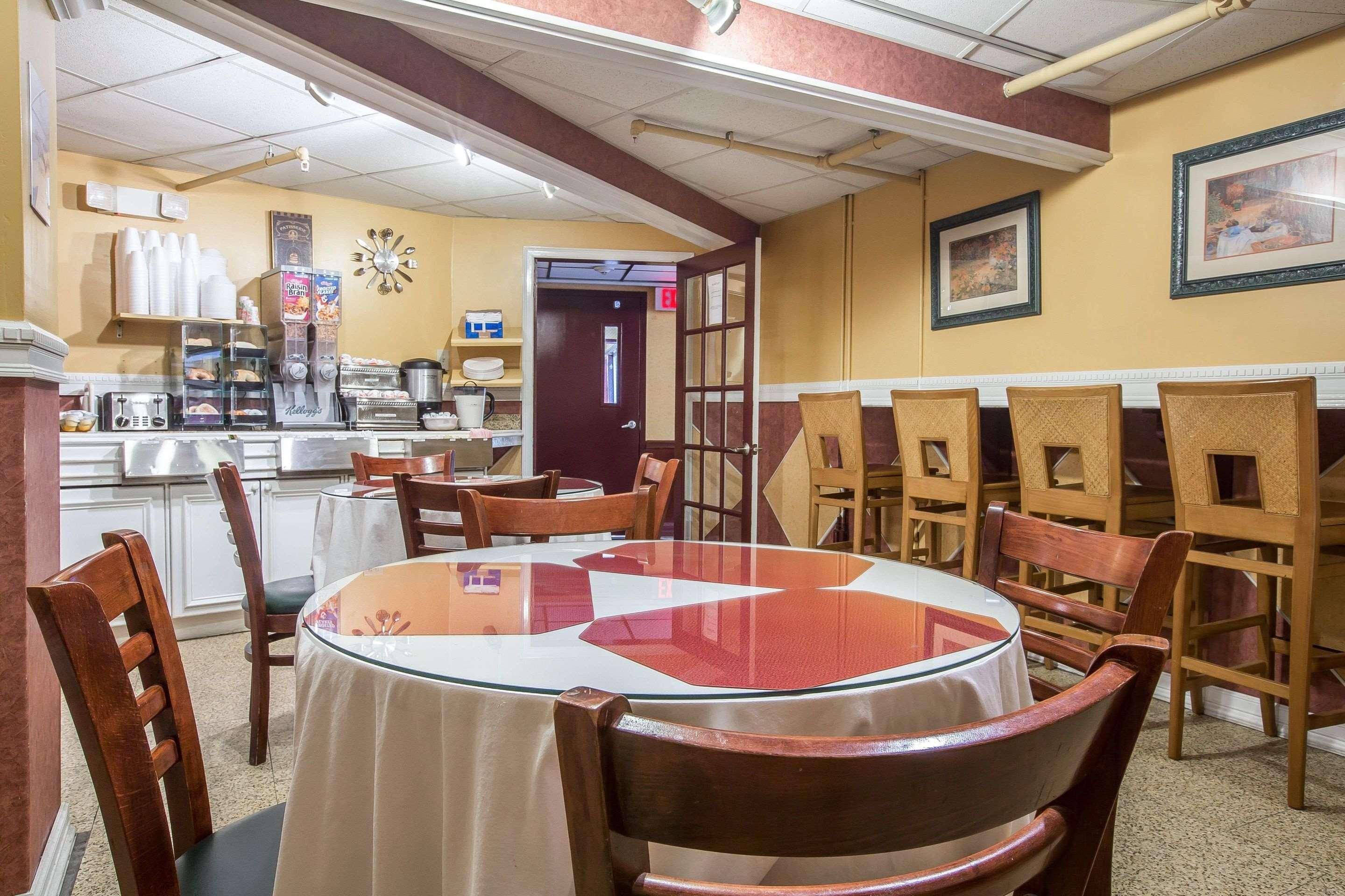 Econo Lodge Montpelier I-89 Exteriér fotografie